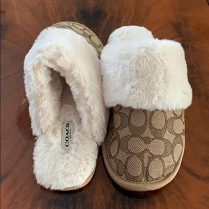 New w Stickers & Box! Brown FauxFur Coach Slippers